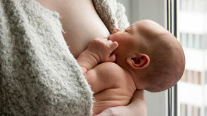 Aylara Göre Bebek Emzirme Rutinleri